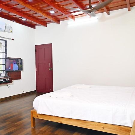 Glucklich Beach Cottages Kundapur Bagian luar foto