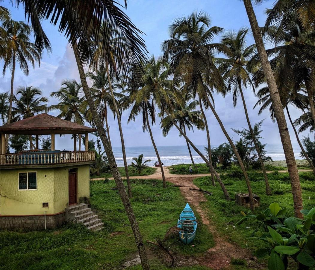 Glucklich Beach Cottages Kundapur Bagian luar foto