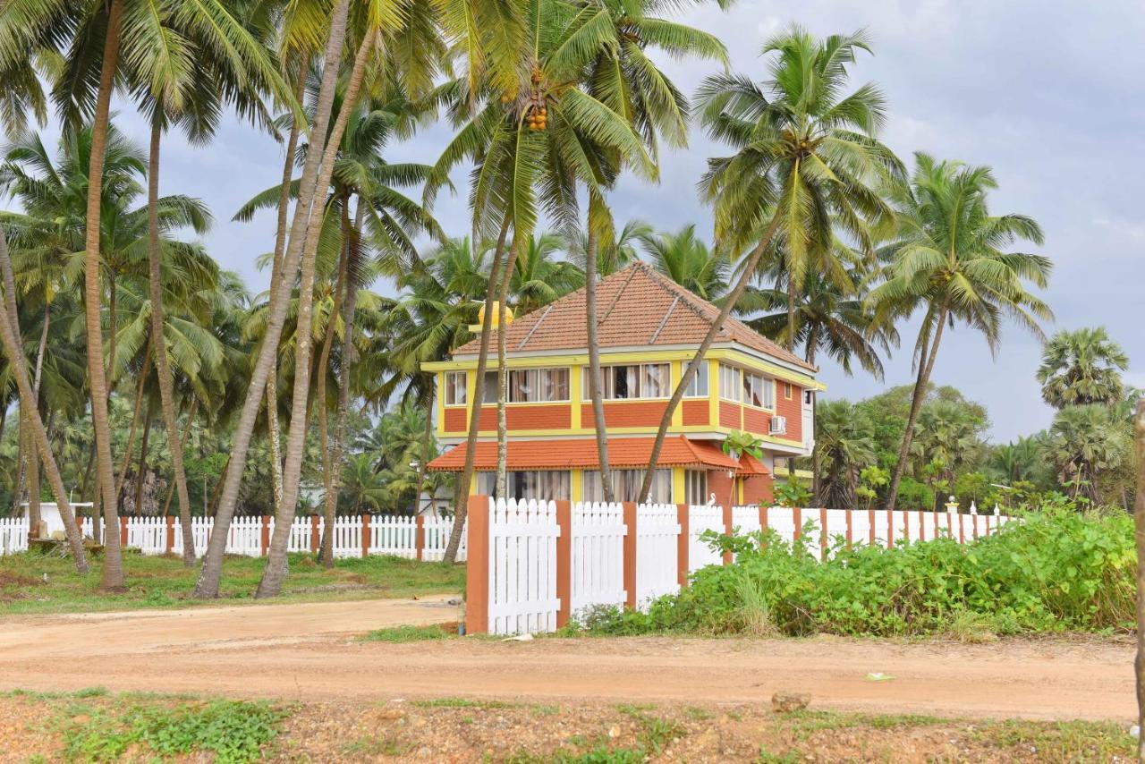 Glucklich Beach Cottages Kundapur Bagian luar foto