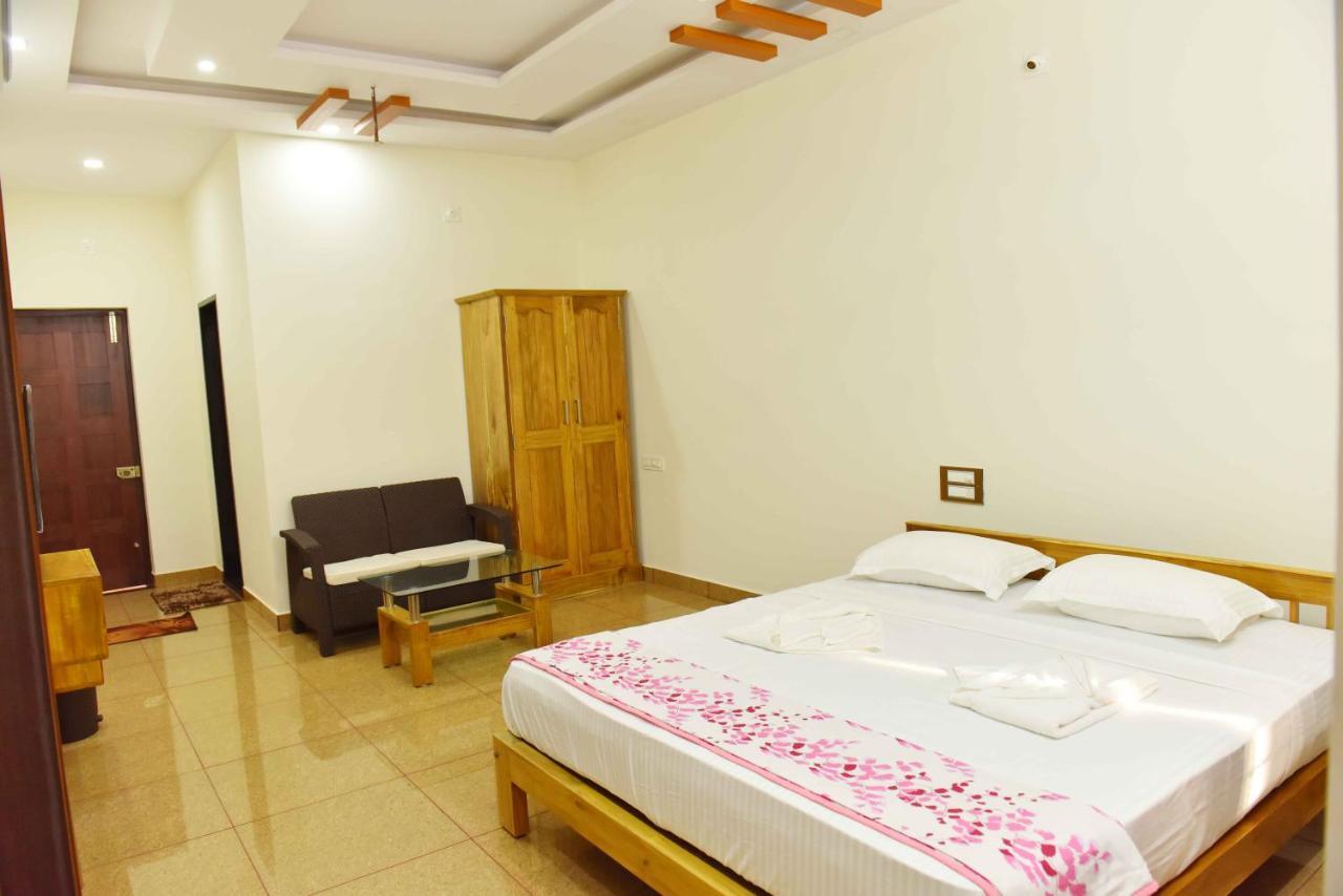 Glucklich Beach Cottages Kundapur Bagian luar foto