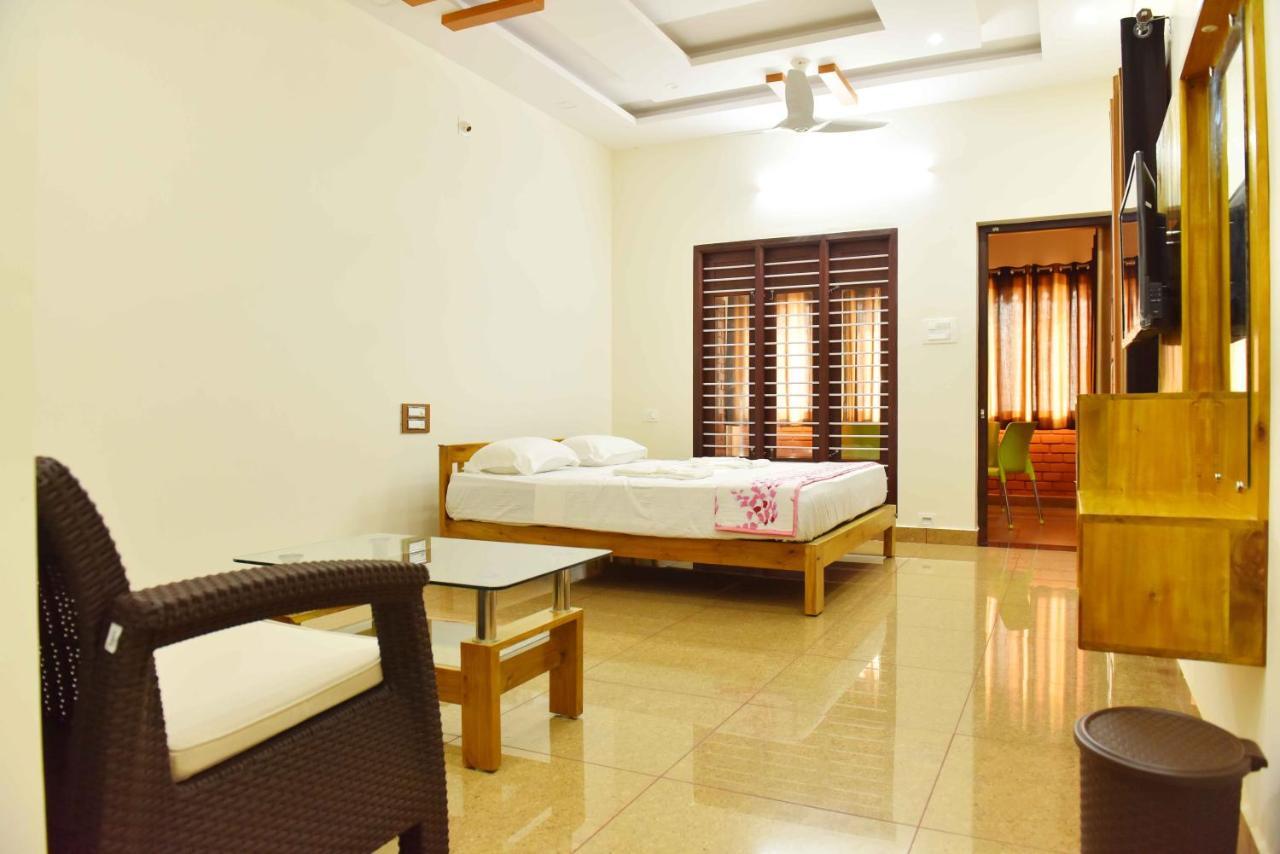 Glucklich Beach Cottages Kundapur Bagian luar foto